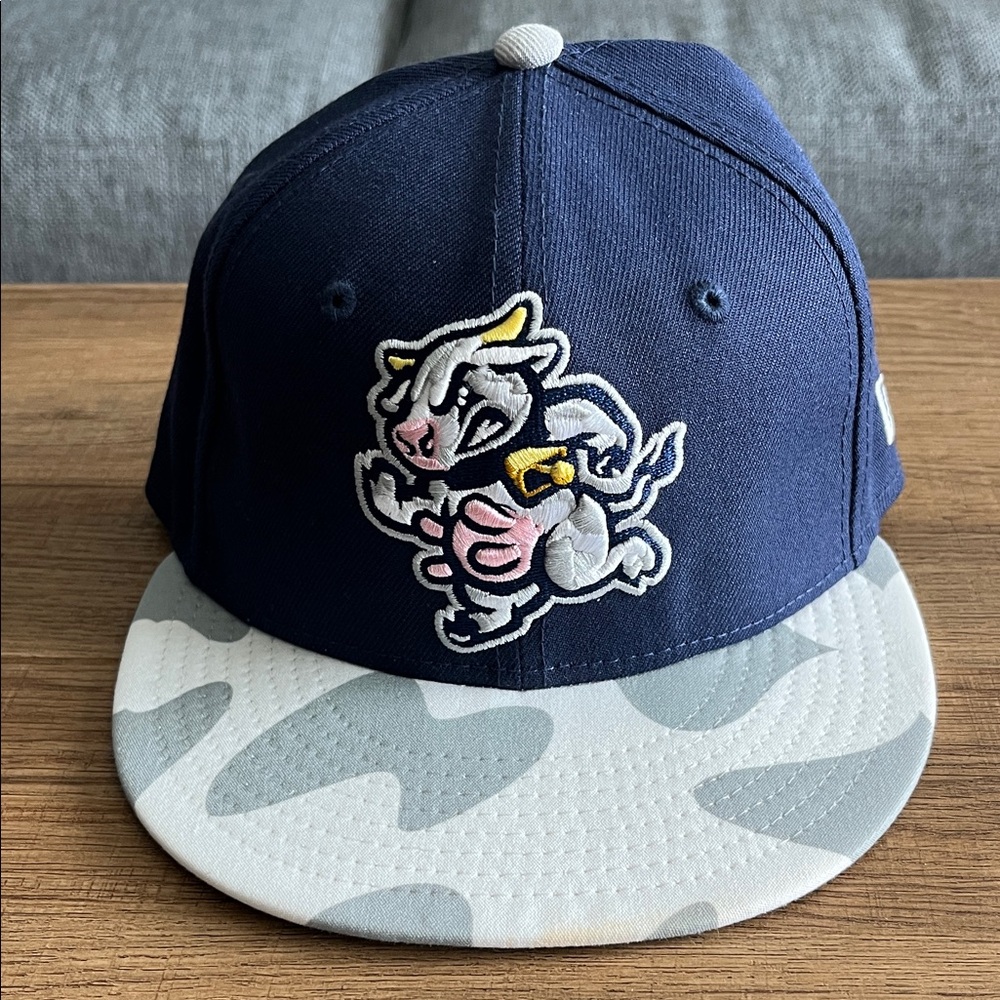 Brewers Theme Night 5850 Third Base V Baseball Cap Fitted 7 1/4